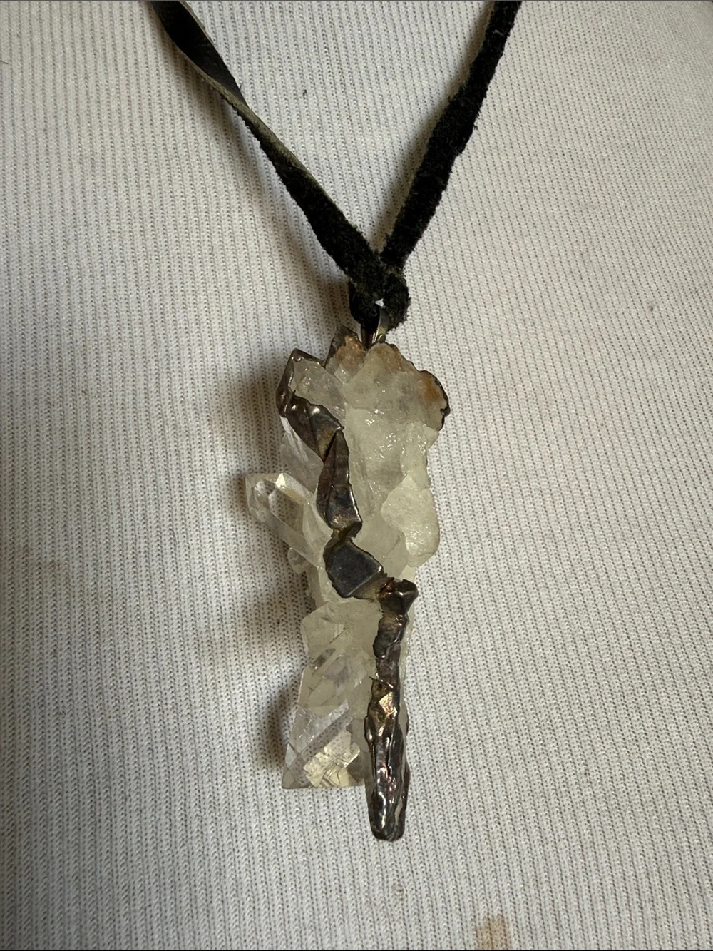Raw Crystal Pendant Suede Cord Necklace - Black